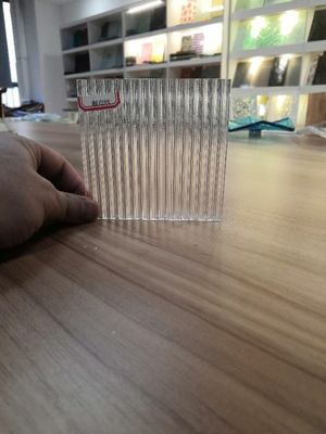 Прокатанное разделение 80x80 сплело стекло приложения ливня